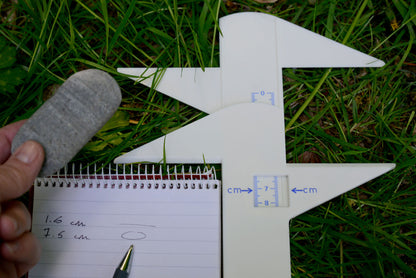 Plastic Calliper - Metric calliper perfect for Schools